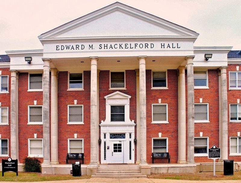 Shackelford Hall and Marker image. Click for full size.