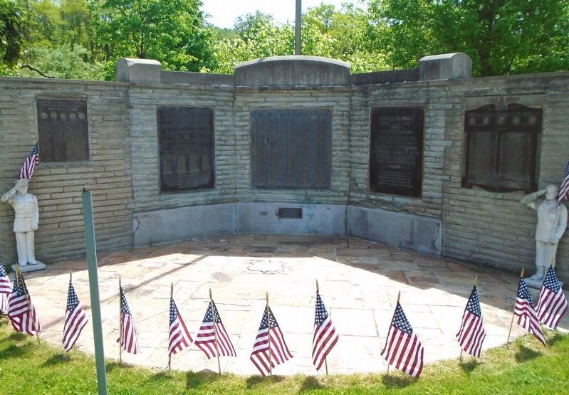 World War II Memorial Marker image. Click for full size.