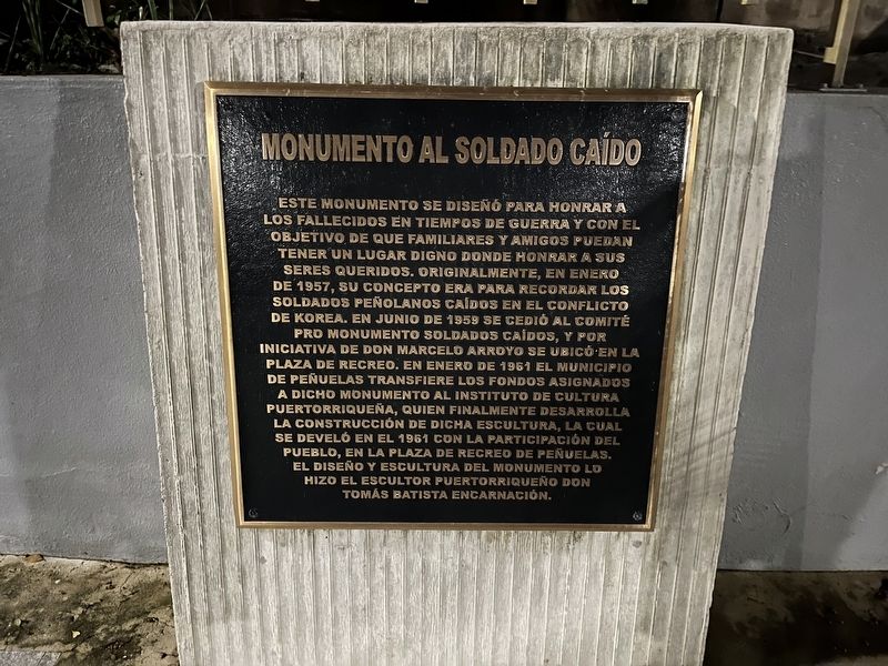 Monumento al Soldado Ca�do Marker image. Click for full size.