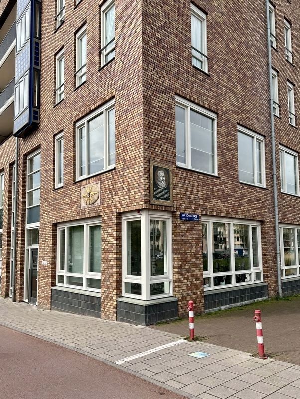 Olivier van Noort Marker - wide view image. Click for full size.