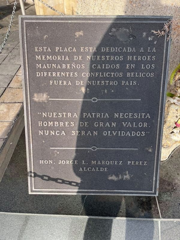 Monumento a los Veteranos. Click for full size. Monumento a los Veteranos image. Click for full size.