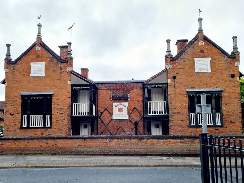Ipswich Almshouses image. Click for full size.