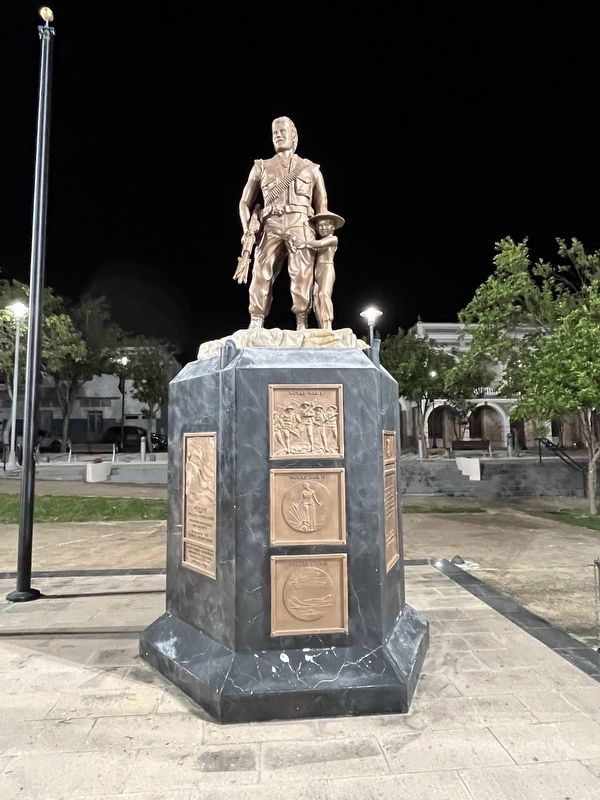 Monumento a los Veteranos Marker. Click for full size. Monumento a los Veteranos Marker image. Click for full size.