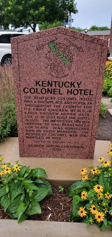 Kentucky Colonel Hotel Marker image. Click for full size.