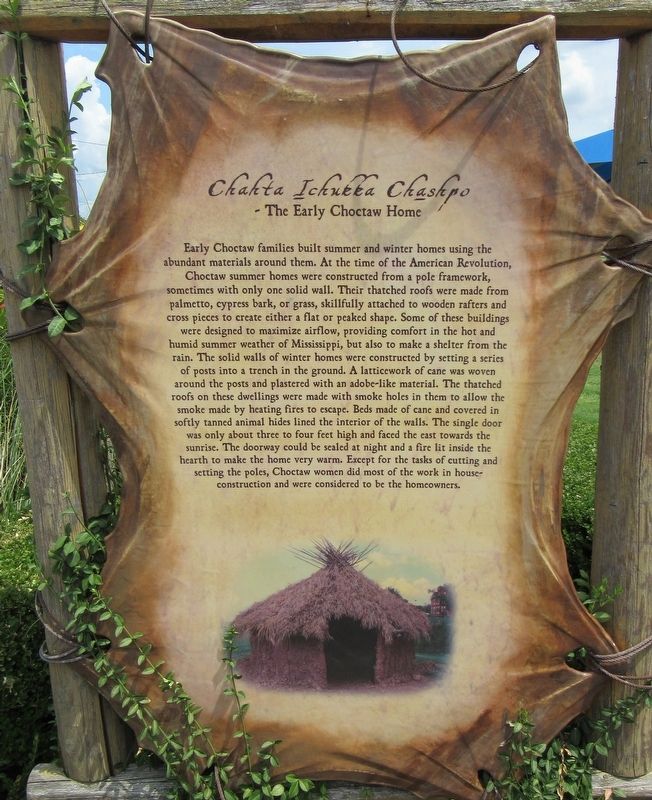 Chahta Ichukka Chashpo / The Early Choctaw Home Marker image. Click for full size.