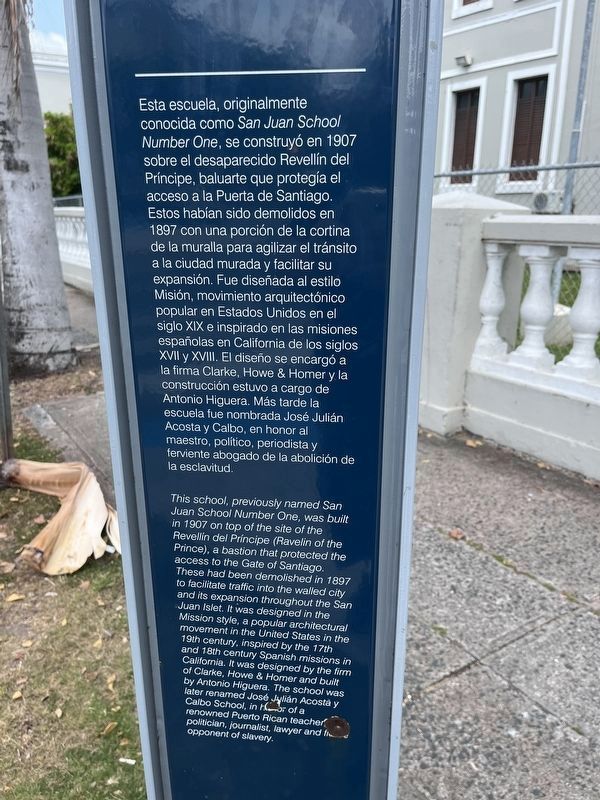Escuela Jos� Juli�n Acosta Marker image. Click for full size.