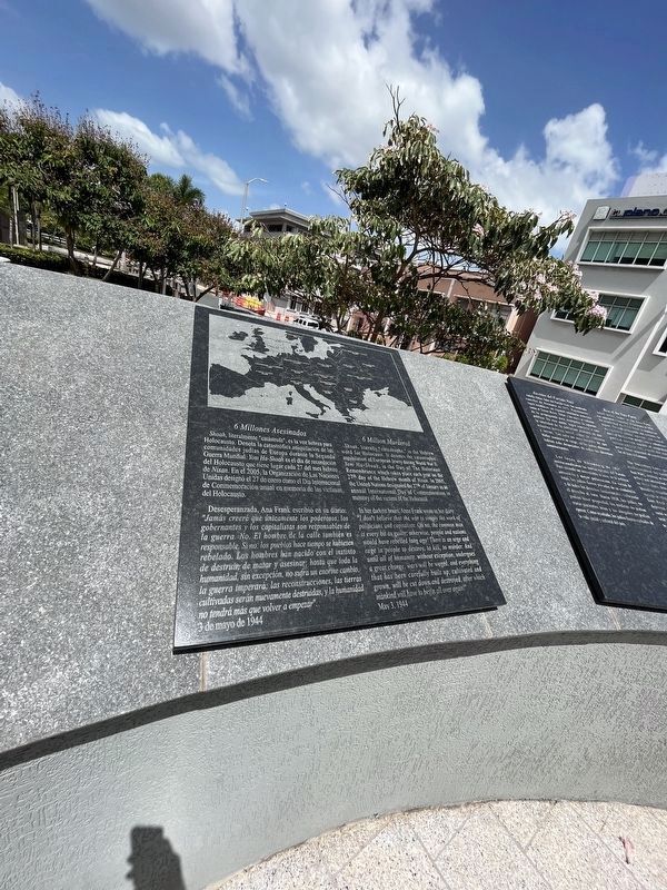 6 Millones Asesinados / 6 Million Murdered Marker image. Click for full size.