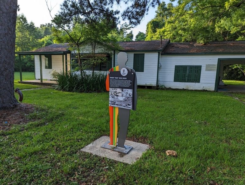 Robert "Bob" Hicks House Marker. Click for full size. Robert "Bob" Hicks House Marker image. Click for full size.