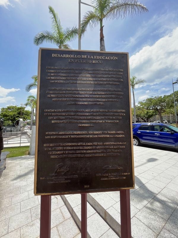 Desarrollo de la Educación en Puerto Rico Marker. Click for full size. Desarrollo de la Educación en Puerto Rico Marker image. Click for full size.