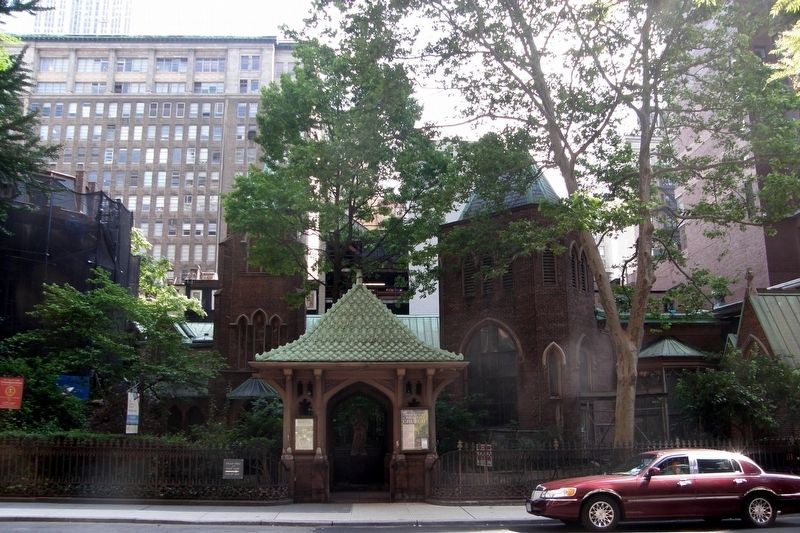 Church of the Transfiguration image. Click for full size.