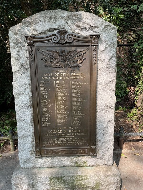 World War Marker image. Click for full size.