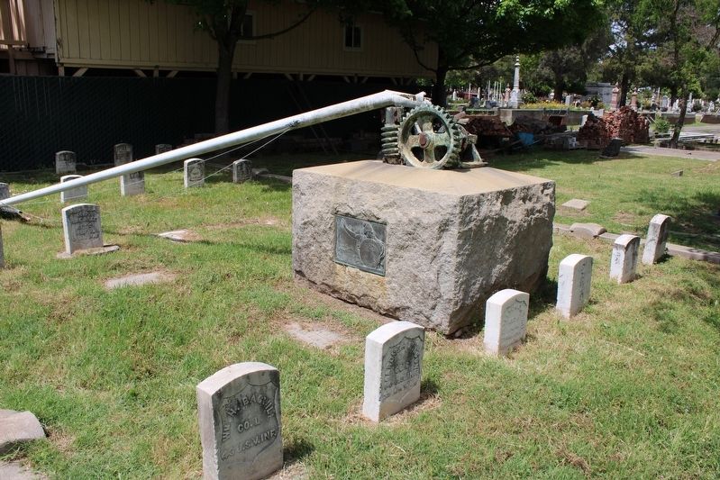 U.S.S. Maine Marker image. Click for full size.