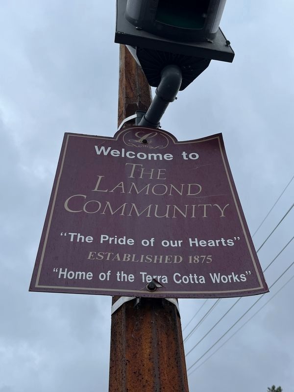 Welcome to The Lamond Community Marker image. Click for full size.