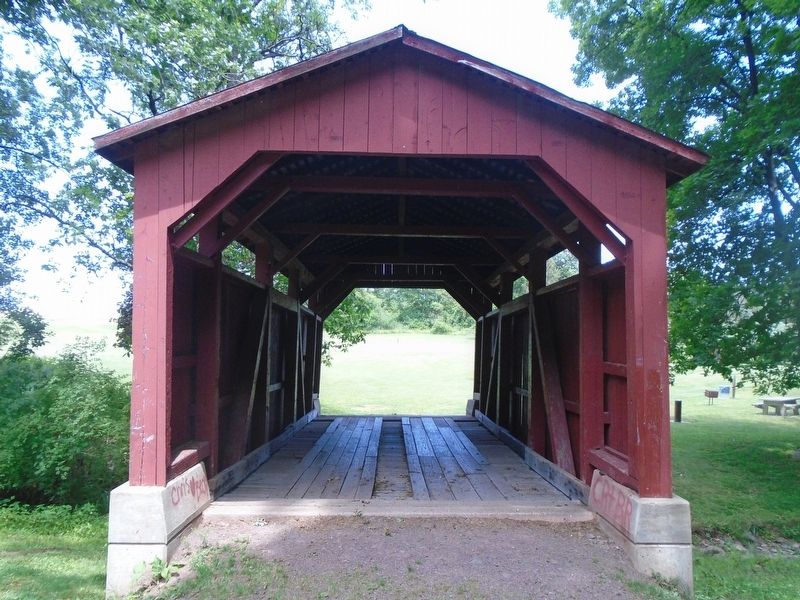 Fowlersville Covered Bridge image. Click for full size.