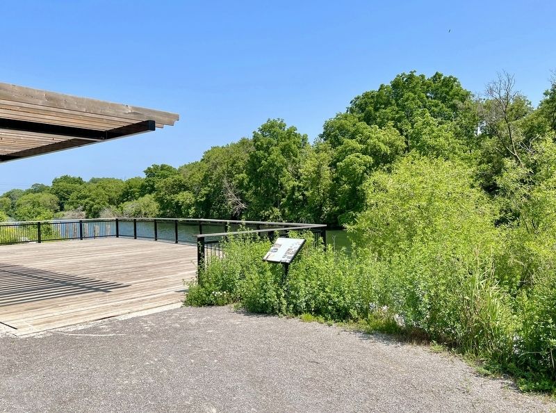 The Desjardins Canal Marker image. Click for full size.