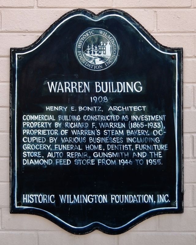 Warren Building Marker image. Click for full size.