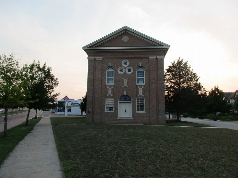 Arlington Heights Lodge No. 1184, A.F. & A.M and Marker image. Click for full size.