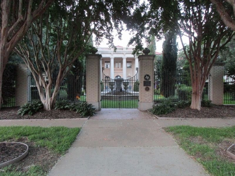 Baldridge House and Marker image. Click for full size.