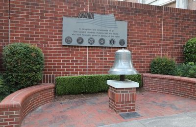 East Carolina College Veterans Memorial image. Click for full size.