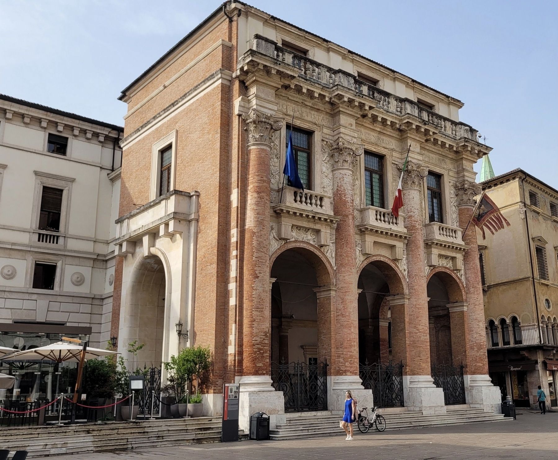 The Loggia of the Capitaniato and Marker. Click for full size. The Loggia of the Capitaniato and Marker image. Click for full size.
