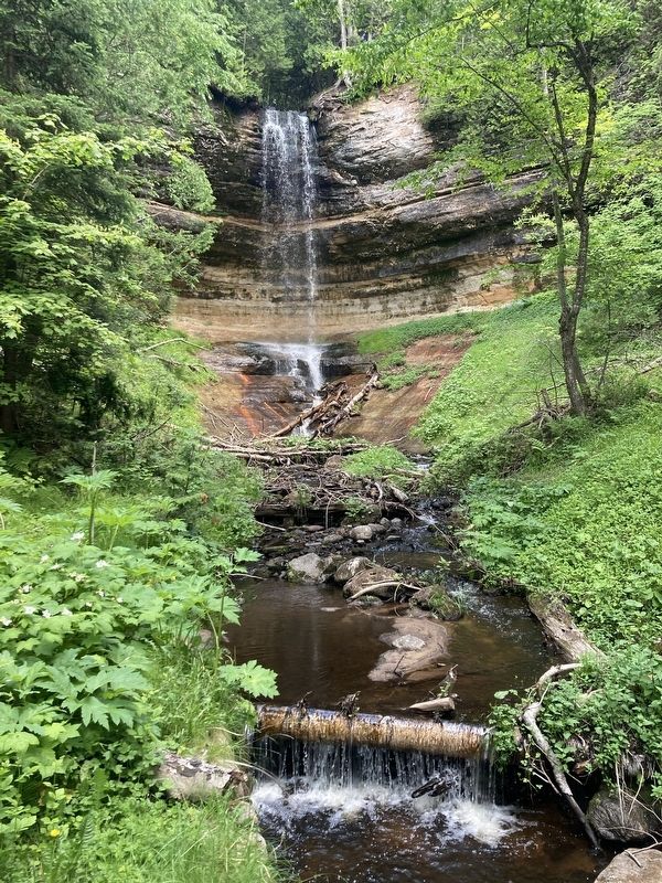 Munising Falls image. Click for full size.