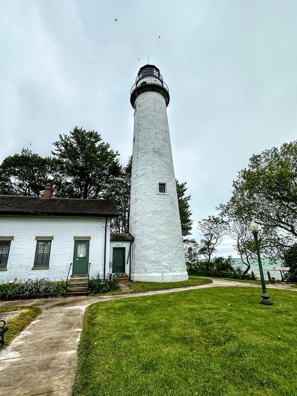 Pointe aux Barques Lighthouse image. Click for full size.
