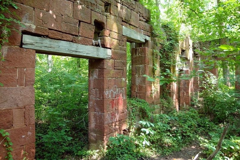 Remains of the stonecutting mill. Click for full size. Remains of the stonecutting mill image. Click for full size.