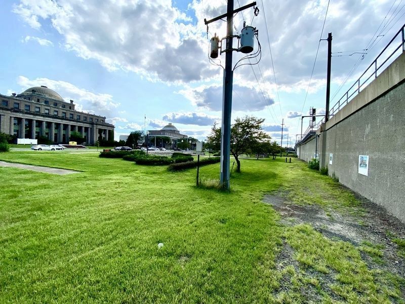 Marker located across the street from City Hall and the Courthouse. Click for full size. Marker located across the street from City Hall and the Courthouse image. Click for full size.