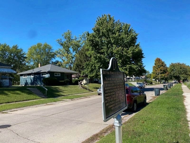 Marker in front of homes on west side of N Elmer St. Click for full size. Marker in front of homes on west side of N Elmer St image. Click for full size.