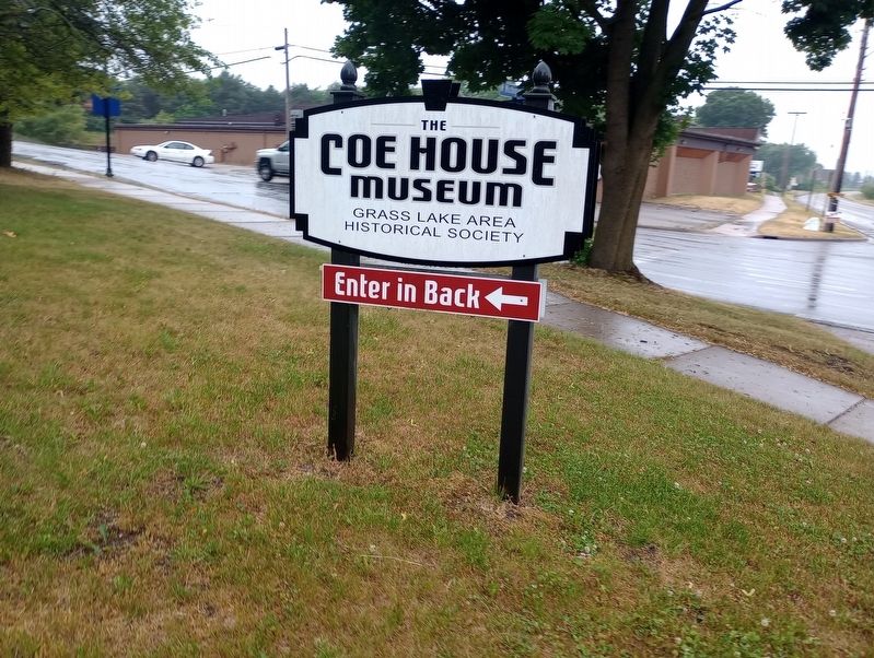 The Coe House Museum Sign image. Click for full size.