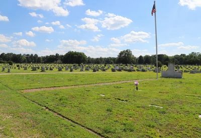 Veterans Memorial image. Click for full size.