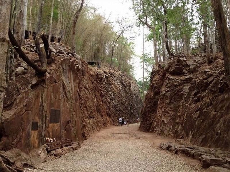 Hellfire Pass and Memorial Plaques. Click for full size. Hellfire Pass and Memorial Plaques image. Click for full size.
