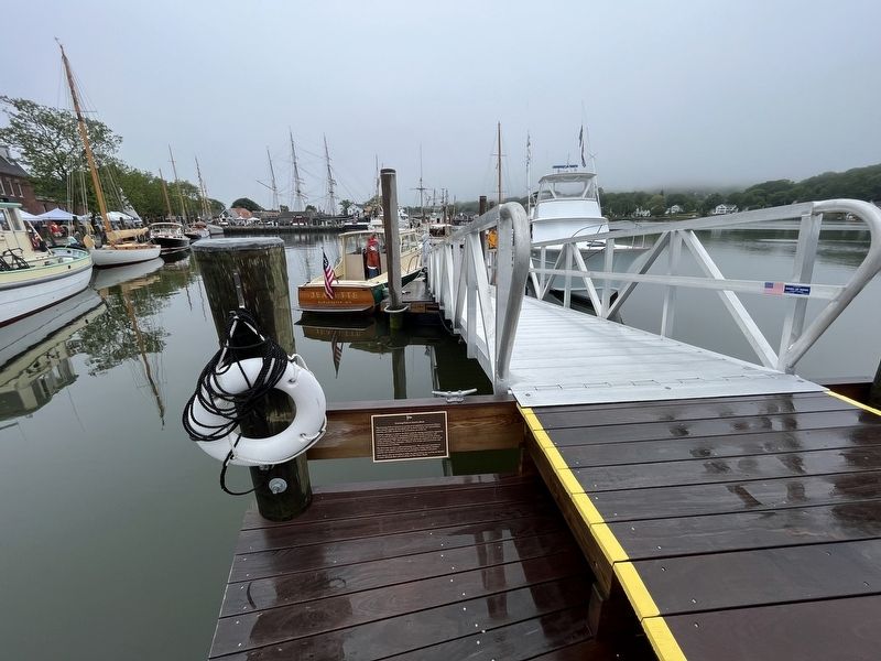 Cruising Club of America Dock Marker image. Click for full size.