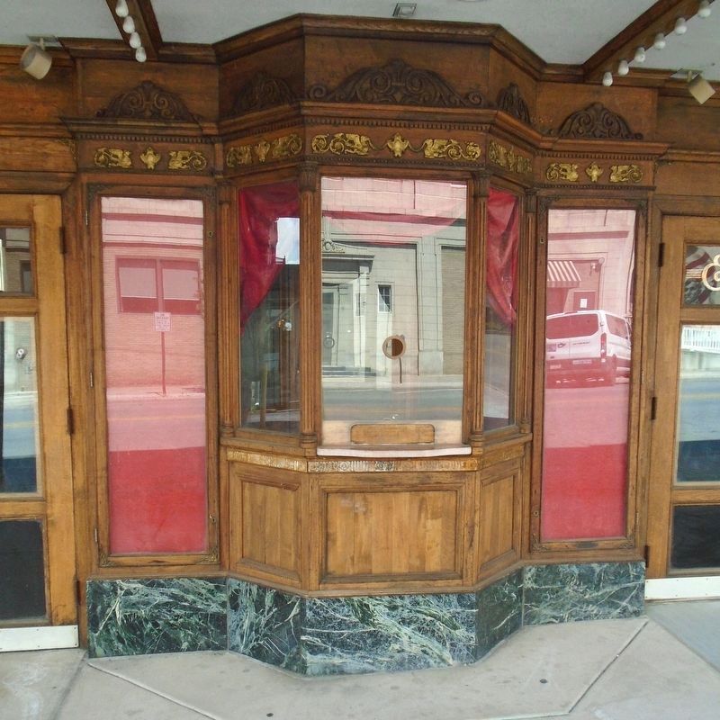Embassy Theatre Ticket Booth image. Click for full size.