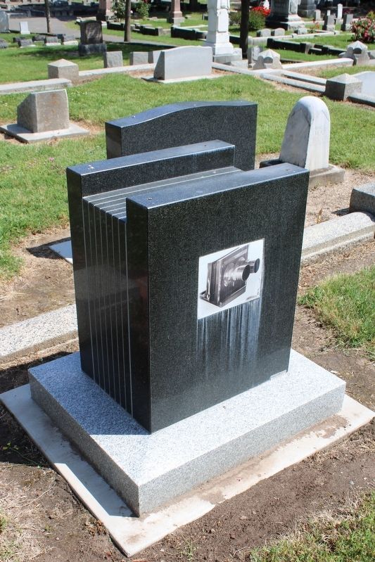 Back of the Marker. Click for full size. Back of the Marker image. Click for full size.