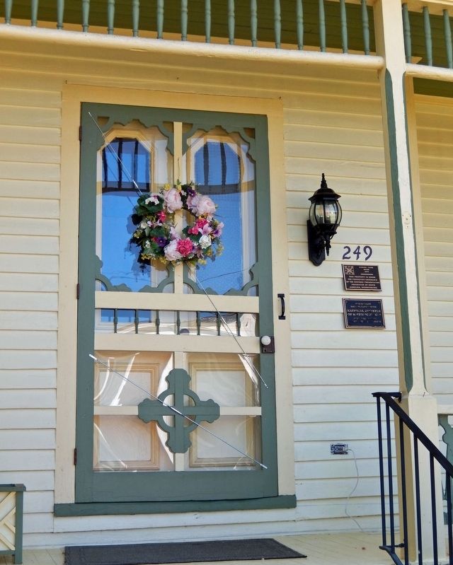 Carrier-Ward House Front Entrance image. Click for full size.