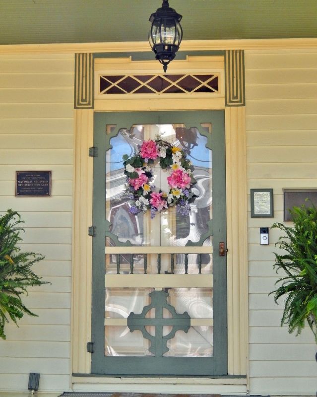 Carrier-McBrayer House Front Entrance image. Click for full size.
