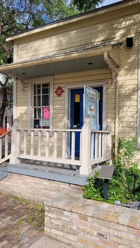 The entrance to the Shafer House and Marker. Click for full size. The entrance to the Shafer House and Marker image. Click for full size.