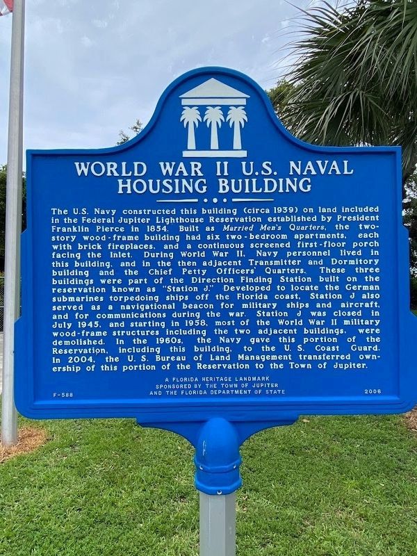 World War II U.S. Naval Housing Building Marker image. Click for full size.