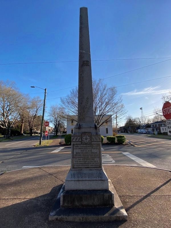 The wide view of the Boys Monument image. Click for full size.