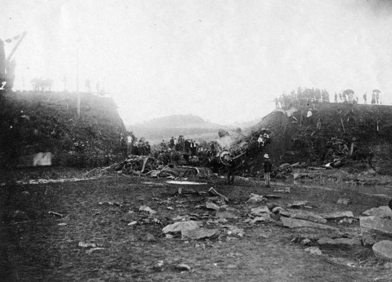 The scene of the Railroad wreck image. Click for full size.