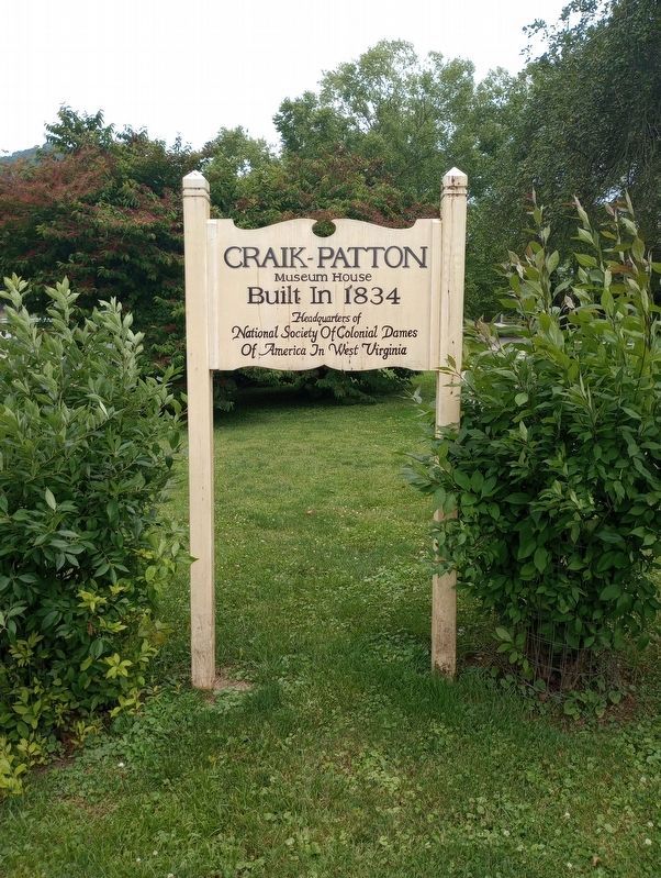 Craik-Patton House Sign image. Click for full size.