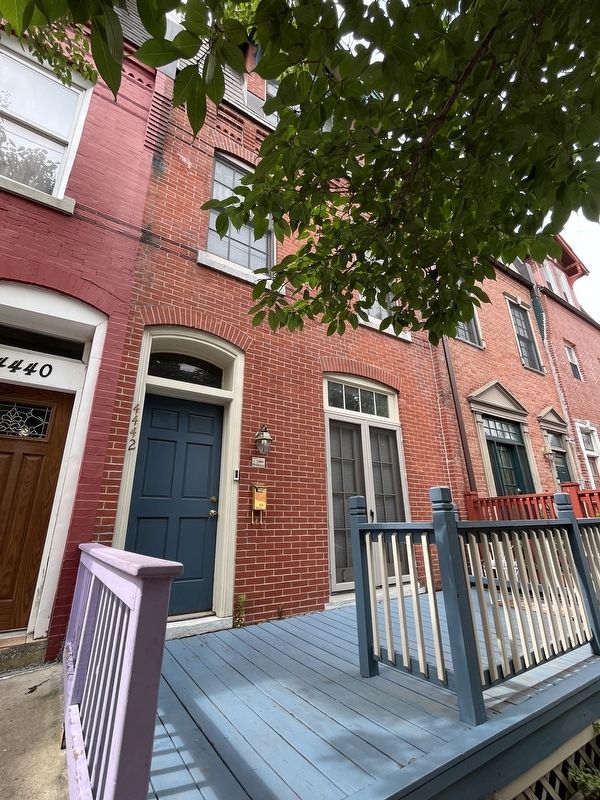 4442 Spruce Street image. Click for full size.