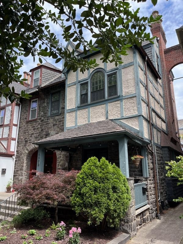 4503 Spruce Street. Click for full size. 4503 Spruce Street image. Click for full size.