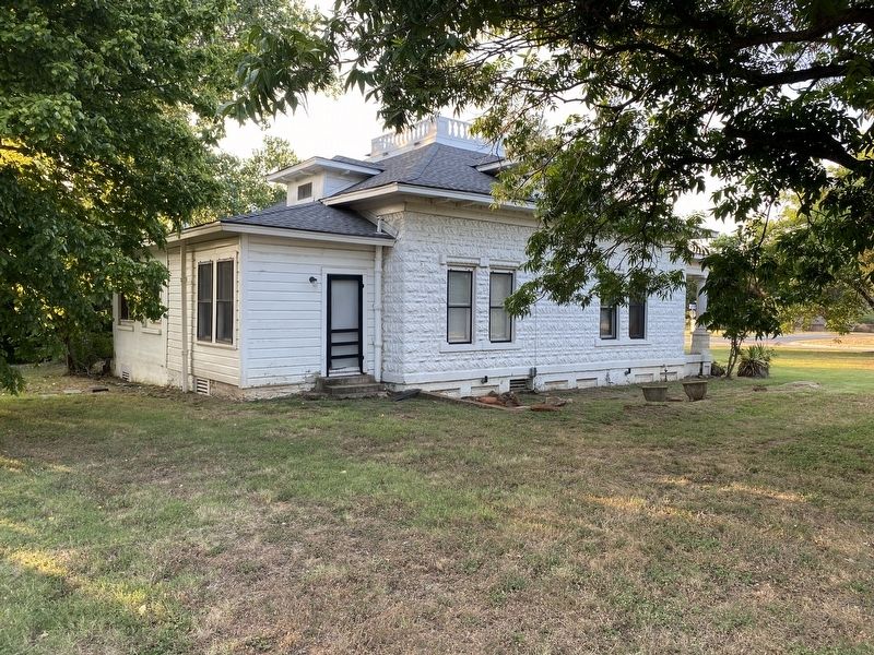 The Bidault House image. Click for full size.