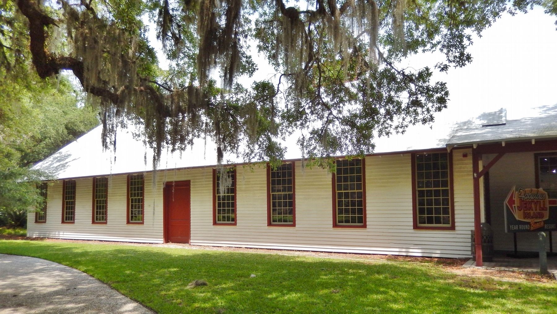 Jekyll Island Club Stables / Jekyll Island Museum (<i>west elevation</i>). Click for full size. Jekyll Island Club Stables / Jekyll Island Museum (<i>west elevation</i>) image. Click for full size.
