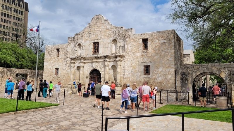 The Palisade is next to the Alamo image. Click for full size.