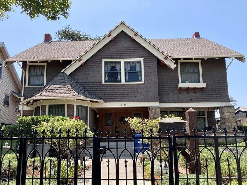 2621 Van Buren Place. Click for full size. 2621 Van Buren Place image. Click for full size.