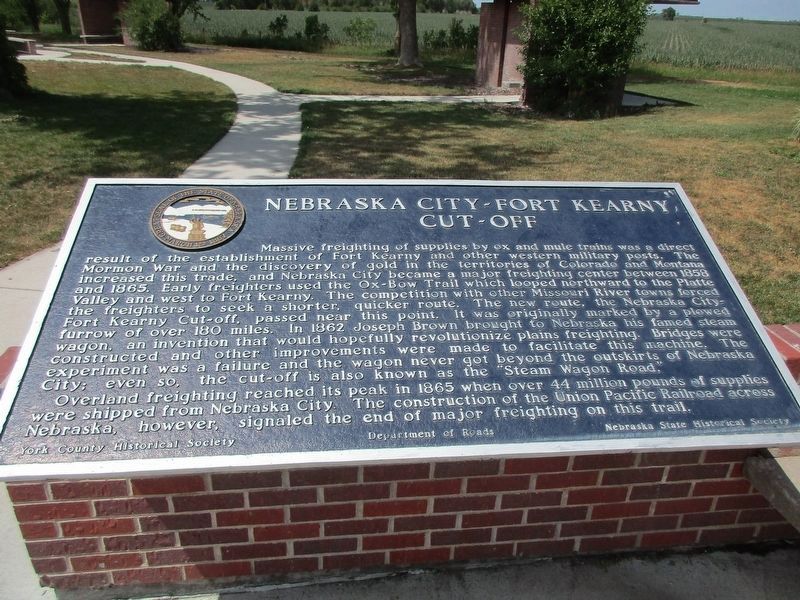Nebraska City-Fort Kearny Cut-Off Marker image. Click for full size.