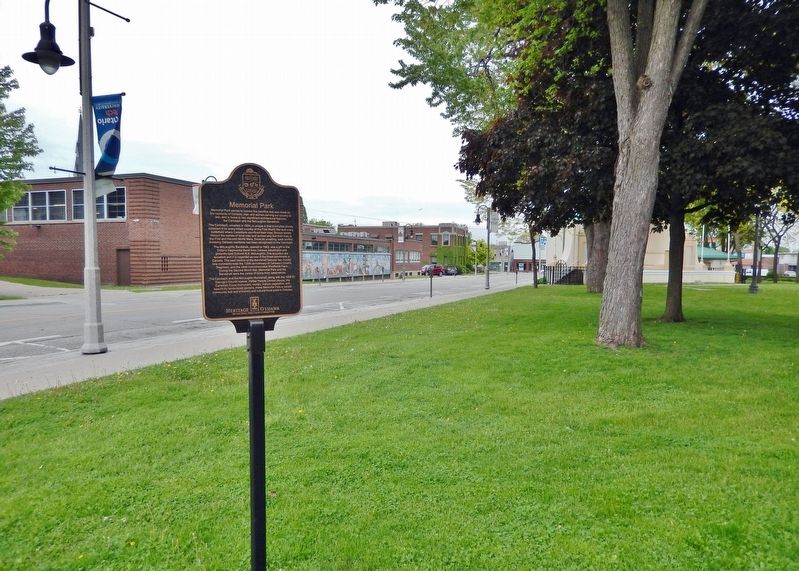 Memorial Park Marker. Click for full size. Memorial Park Marker image. Click for full size.